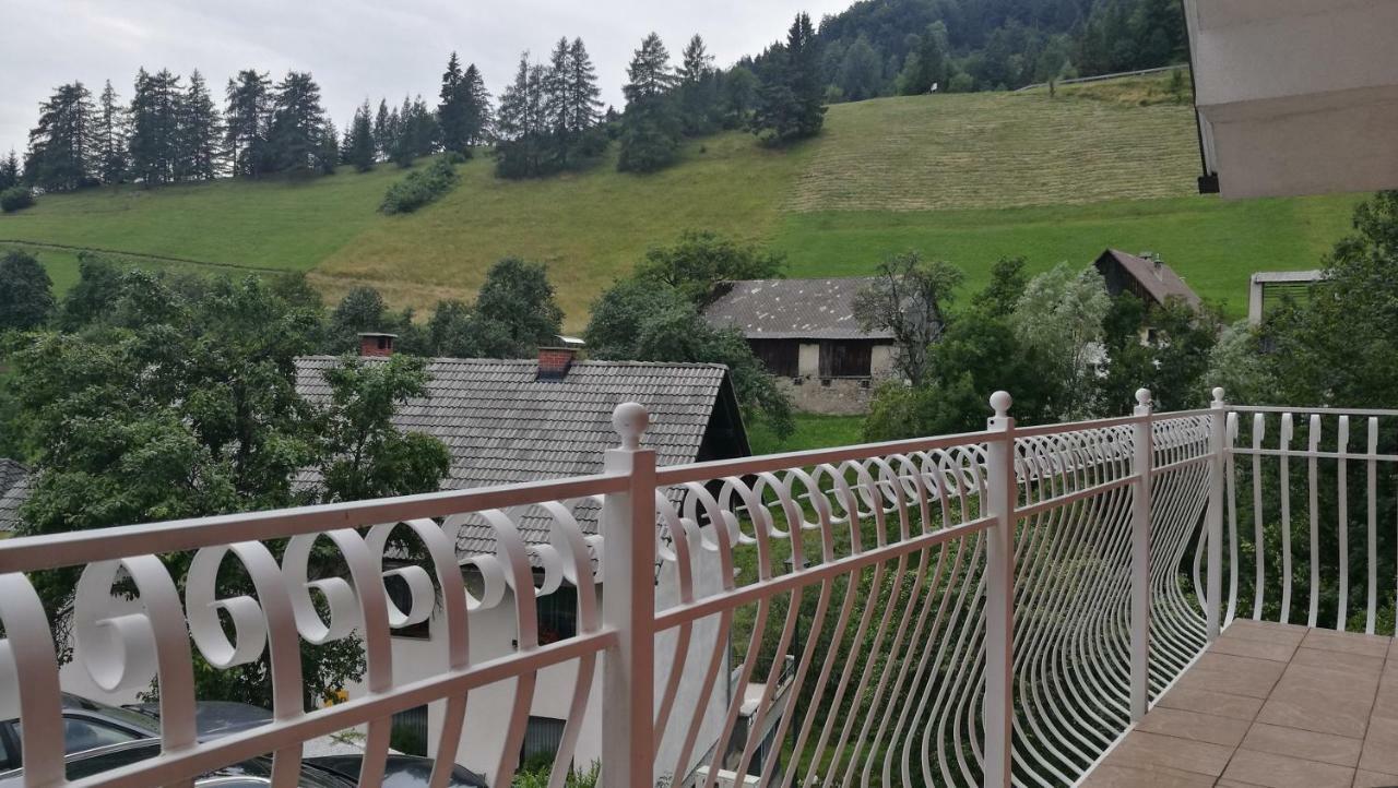 House Of Relaxation Daire Zgornja Sorica Dış mekan fotoğraf